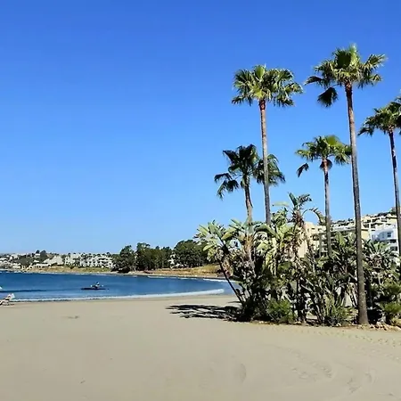 Front Line Paradise In Apartamento *